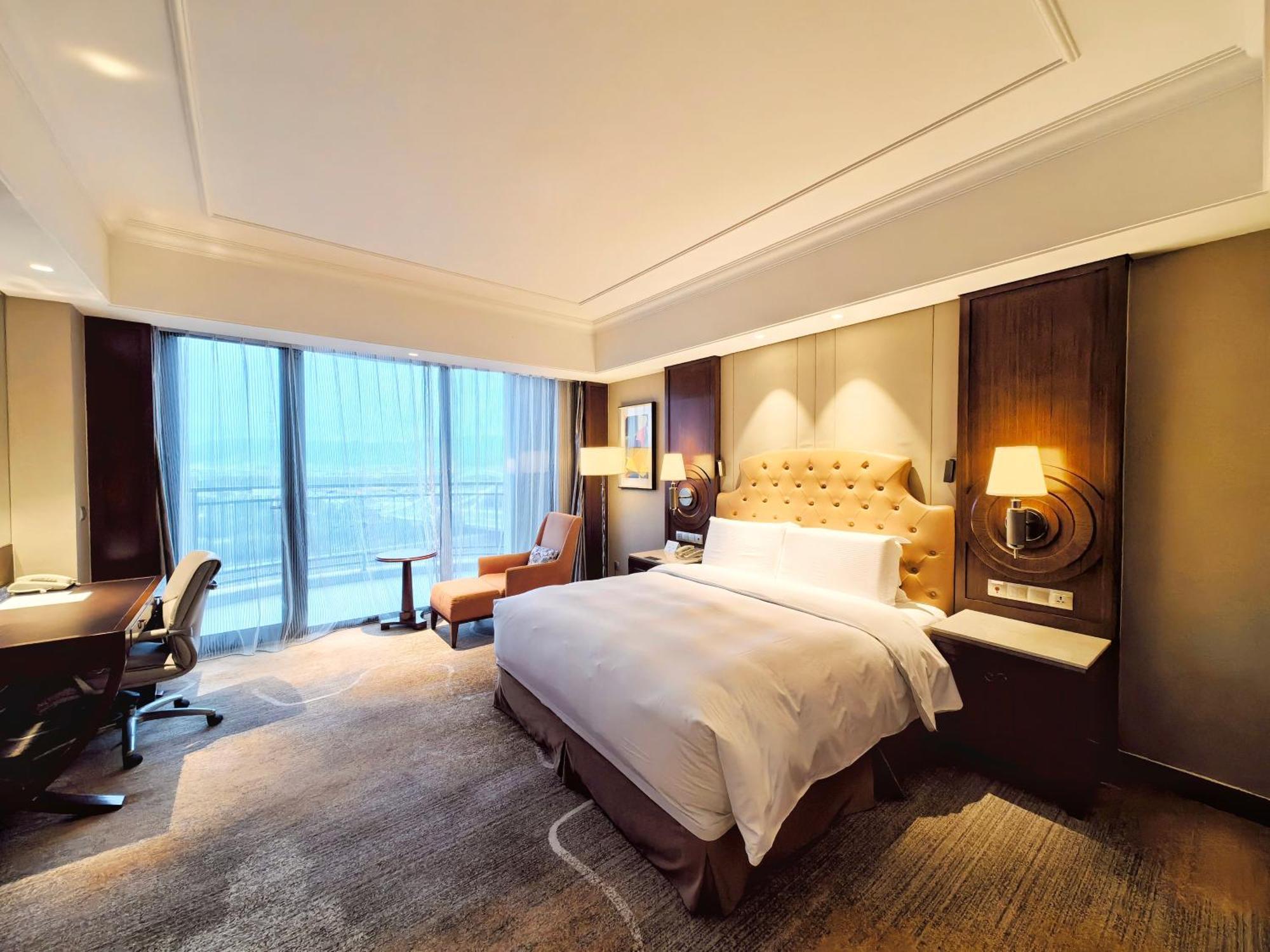 Doubletree By Hilton Ningbo - Chunxiao Hotell Eksteriør bilde