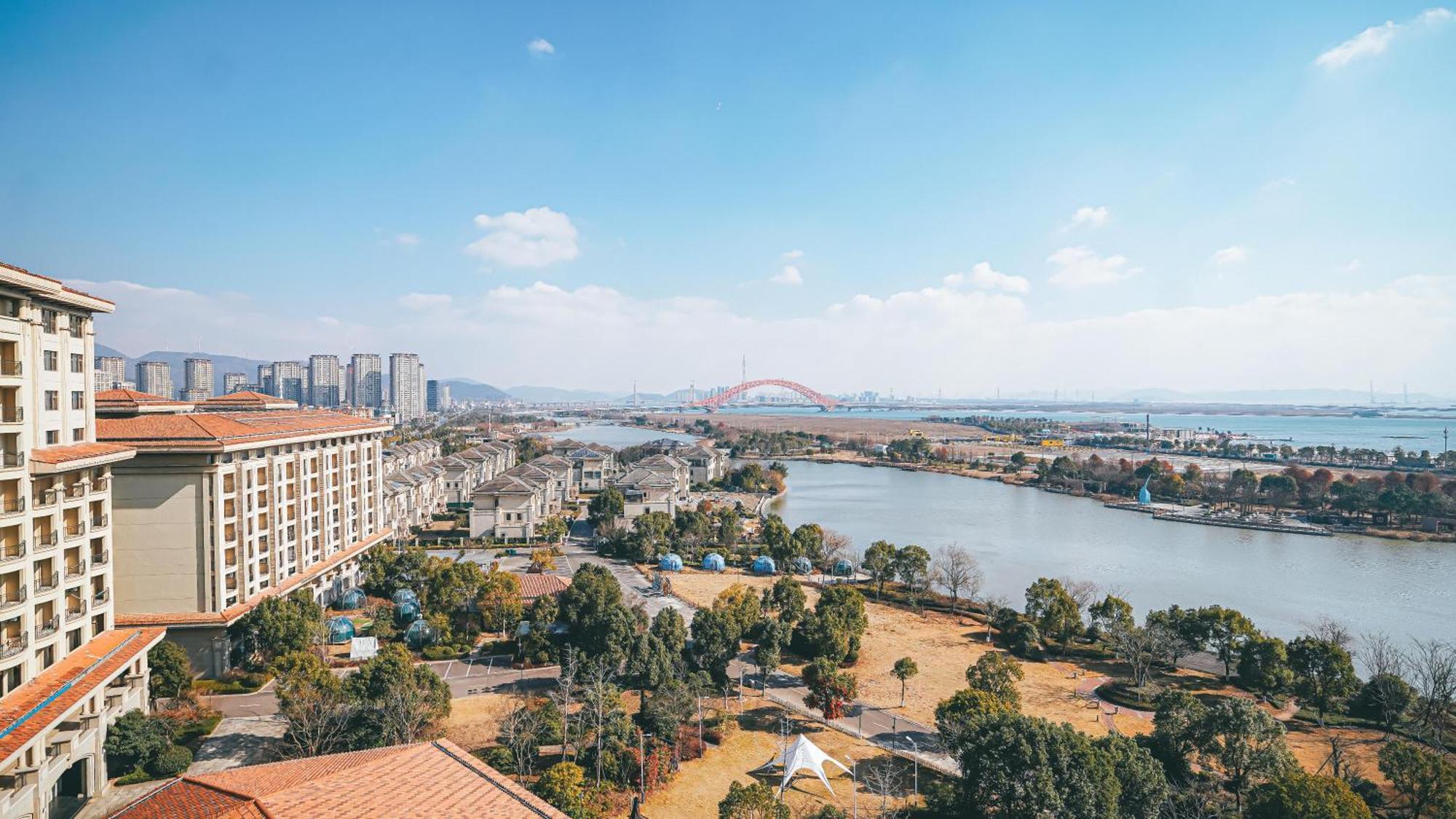 Doubletree By Hilton Ningbo - Chunxiao Hotell Eksteriør bilde